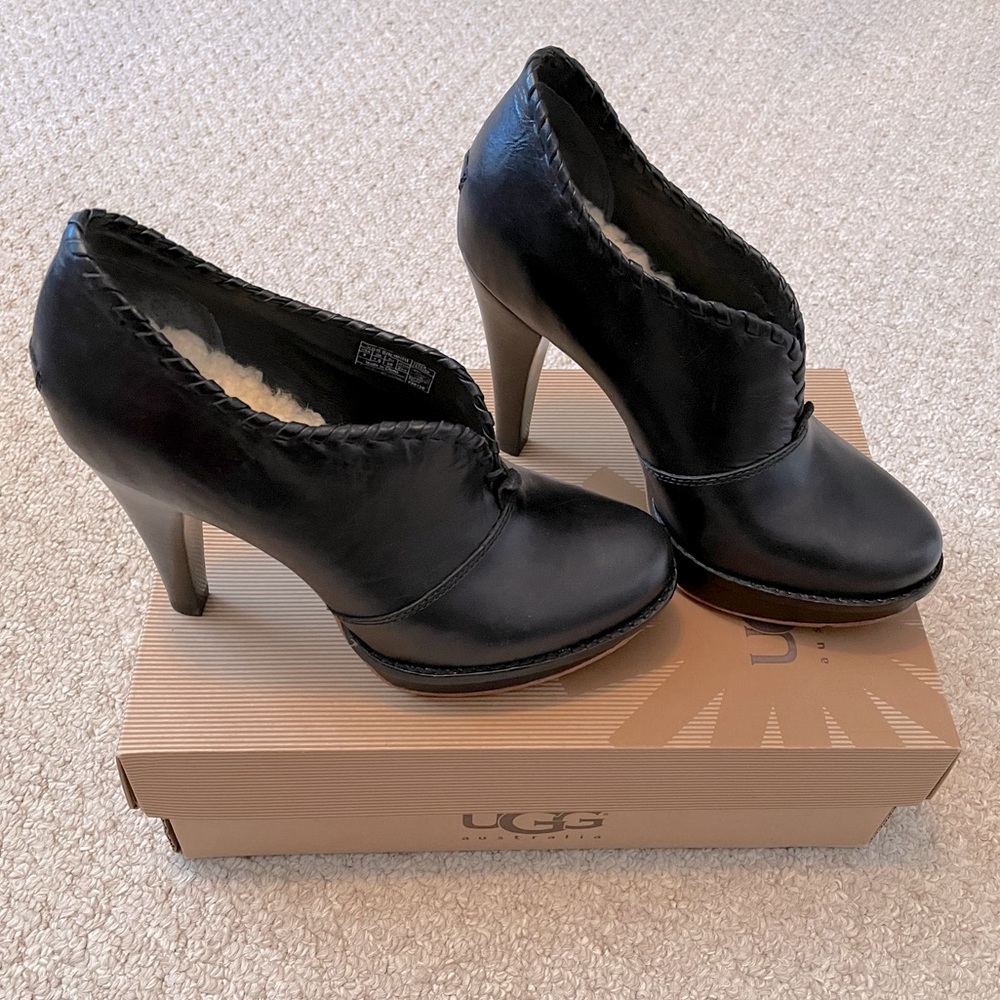NWT UGG Leather Jamison Bootie